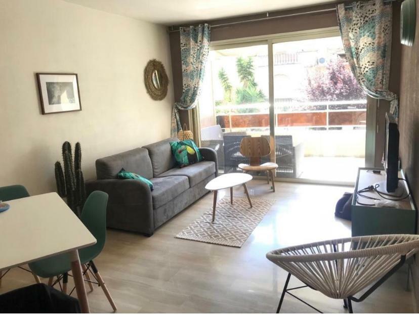 21 Boulevard Eugene Tripet Apartament